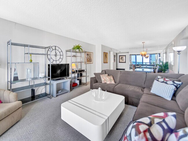 Foto del edificio - 2301 S Ocean Dr