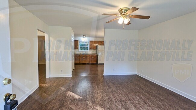 Foto del edificio - 1009 Rachel Ct