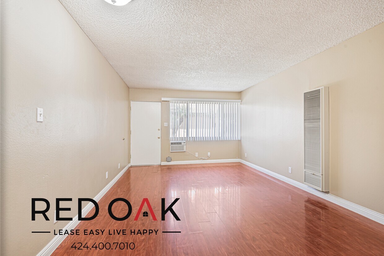 Foto principal - 17341 Hurley St