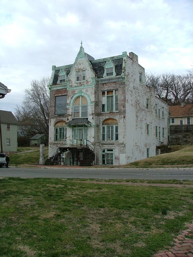 Foto del edificio - 115 S 13th St