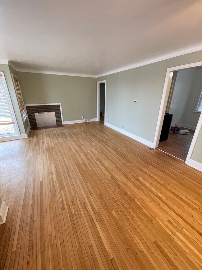 Foto del edificio - AVAILABLE NOW- 3 bbed 2 bath home!