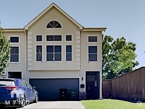 Building Photo - 5343 Kiam St