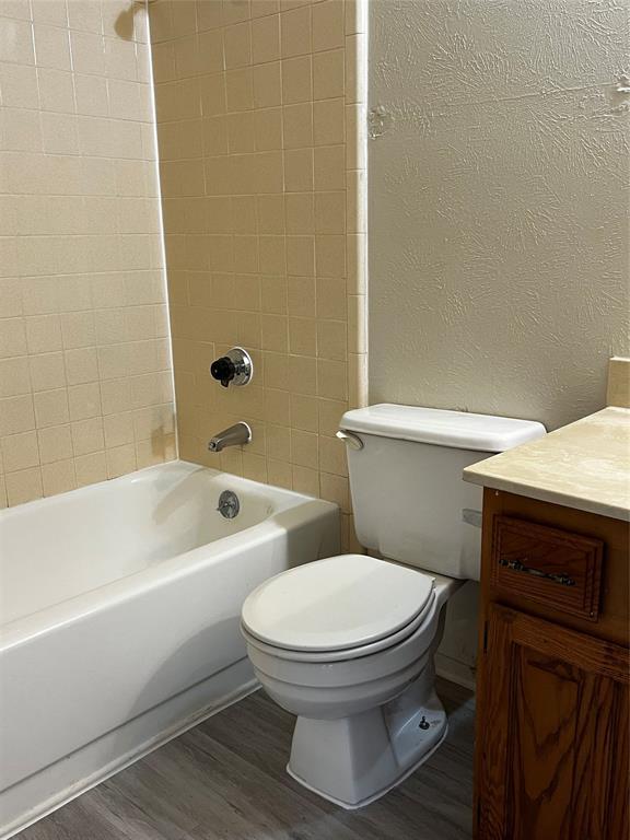 Foto del edificio - 1445 Brook Meadow Cir
