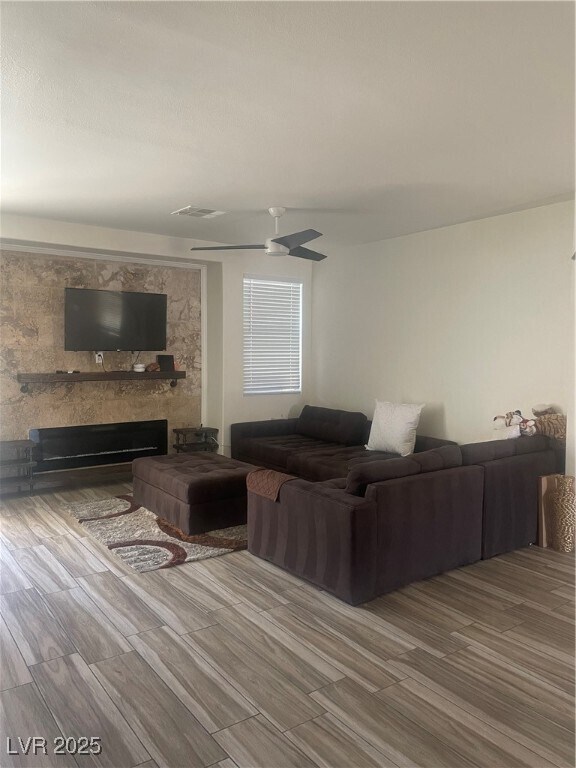 Building Photo - 9652 Gisborn Dr