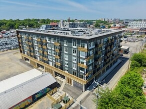 Building Photo - The Hub Apartments