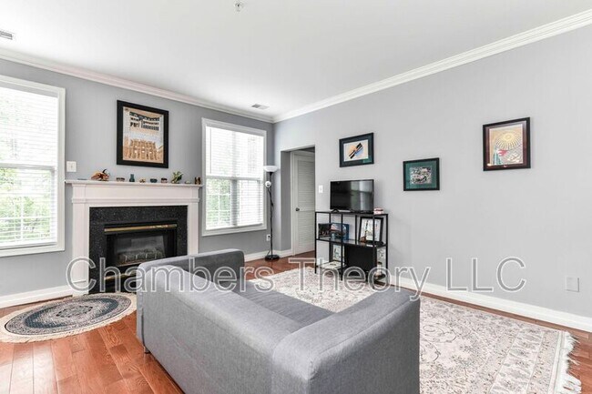 Building Photo - 4673 Longstreet Ln