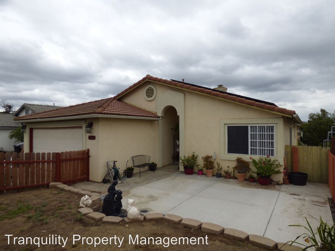 Primary Photo - 4 br, 2 bath House - 1277 Glencoe Drive