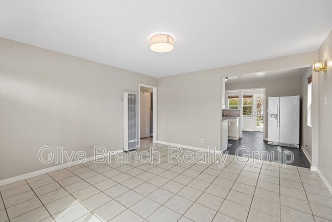 Building Photo - 12827 Rubens Ave