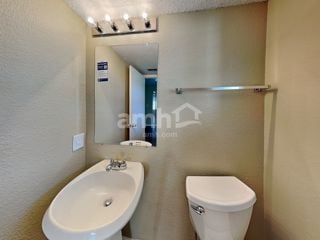 Building Photo - 6032 Draycott Dr