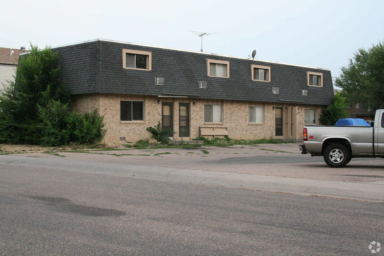 Primary Photo - 709 37th Ave