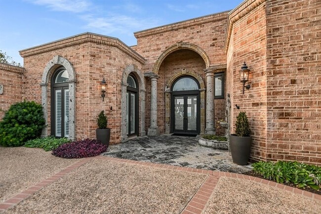 Building Photo - 78 Pascal Ln