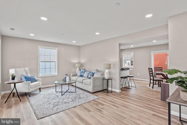 Building Photo - 22802 Lawrence Ave