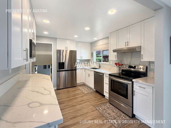 Building Photo - 94-340-340 Hakamoa St