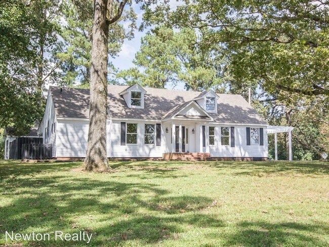 Building Photo - 4 br, 2 bath House - 103 Lindsay Lane North