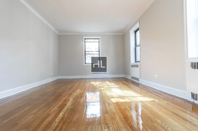 Building Photo - Must See Newly Renovated Studio!