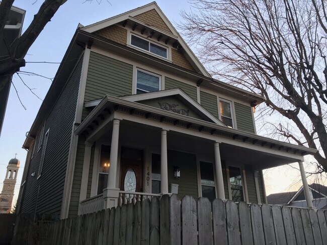 Foto del edificio - 1401 Marlowe Ave