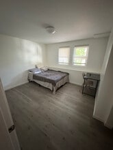 Building Photo - 91 Taylor Ave