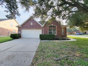 Building Photo - 13935 Charterhouse Way