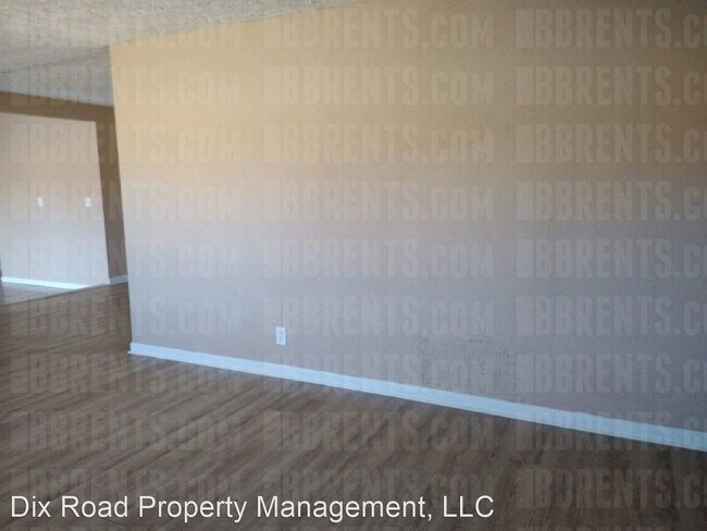 Building Photo - 3 br, 1 bath House - 4372 Free Pike,