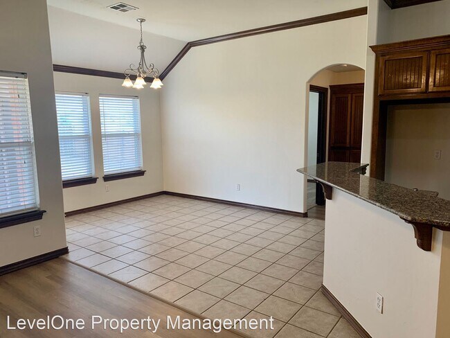 Foto del edificio - 4 br, 2 bath House - 736 Dana Drive