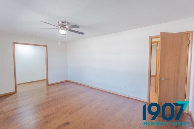 Building Photo - 120 Platt Ln