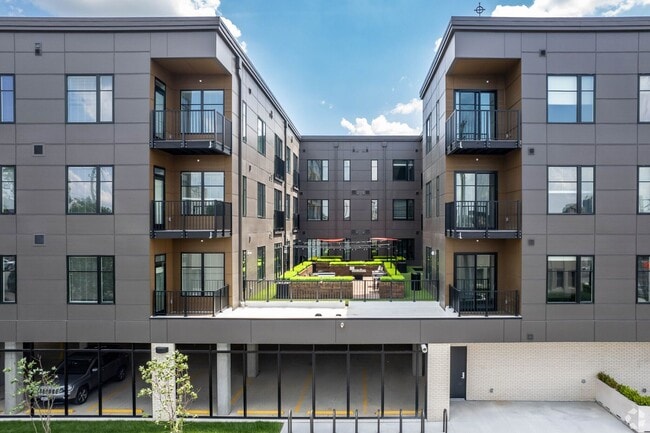 Interior Photo - The Frisbie