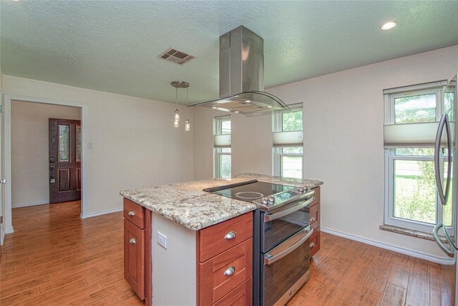 Foto del edificio - 25418 Sugar Valley Ln