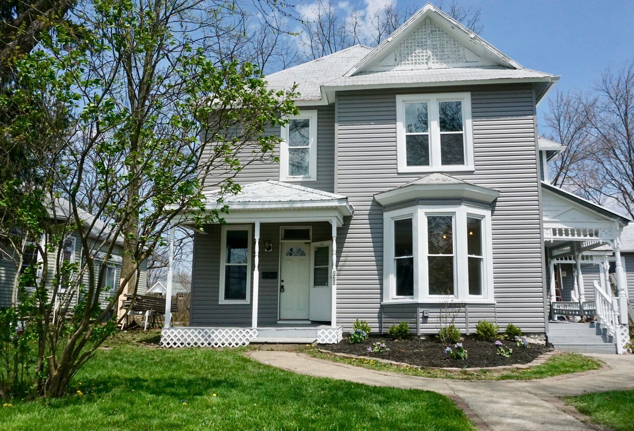 220 W 4th St, Marysville, OH 43040 Apartments in Marysville, OH