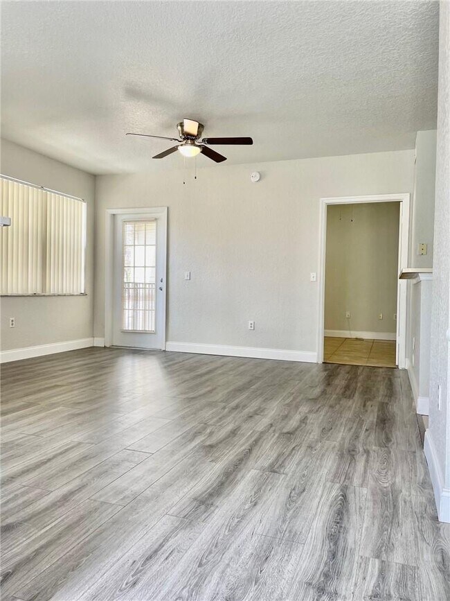 Foto del edificio - 2301 Belmont Ln