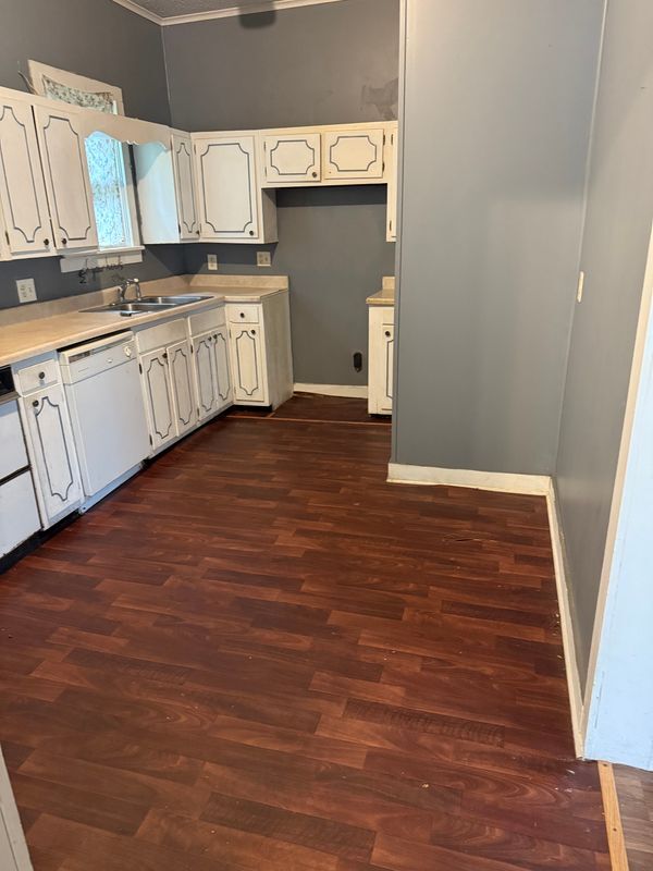 Foto del edificio - 819 E 4th St