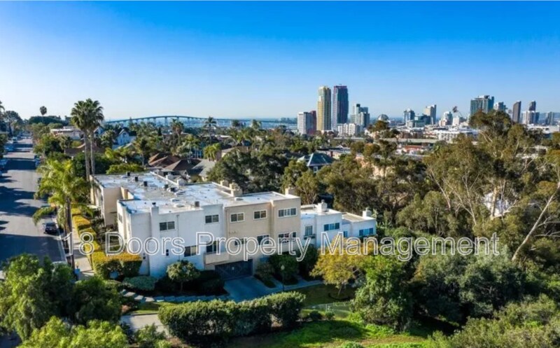 Foto principal - 1352 24th St