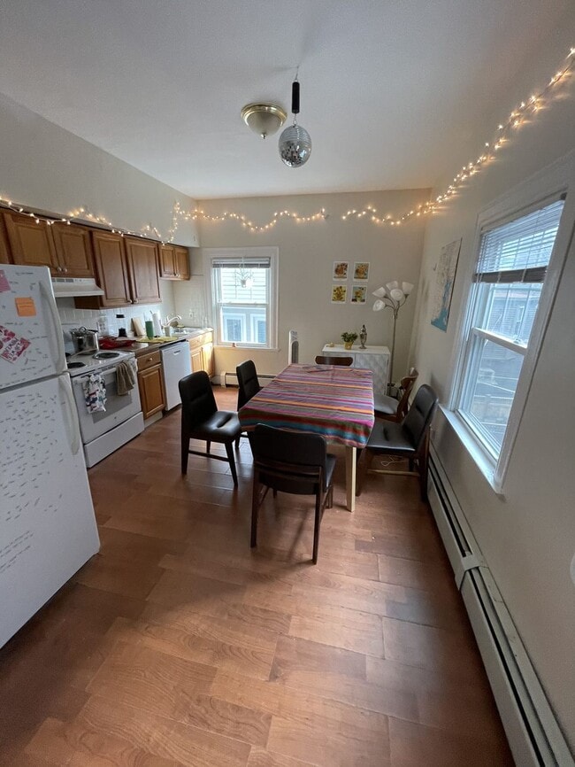 9 Euclid Ave Apartments in Providence, RI