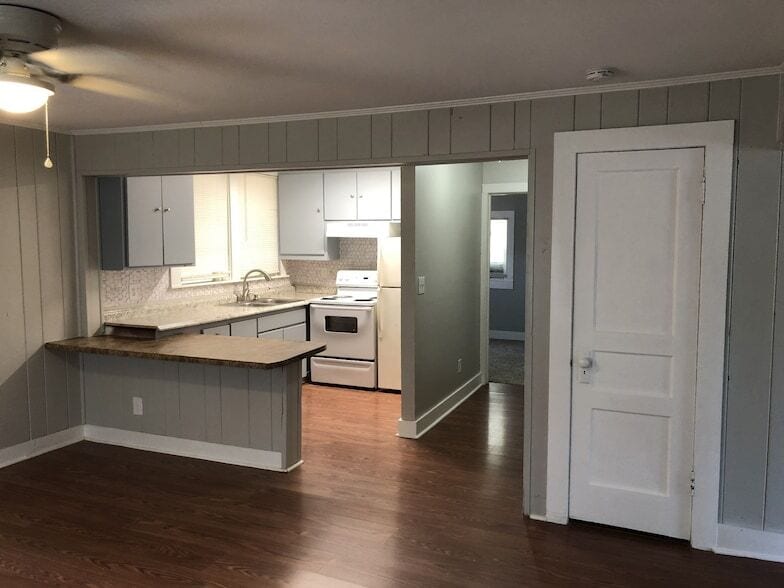 Photo - 303 Bridge Avenue Unit