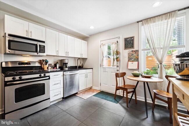 Foto del edificio - 723 Gaul St