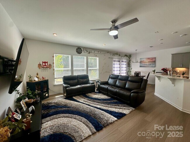 Foto del edificio - 9019 Odell Corners Blvd NW
