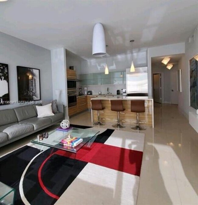 Foto del edificio - 2020 N Bayshore Dr