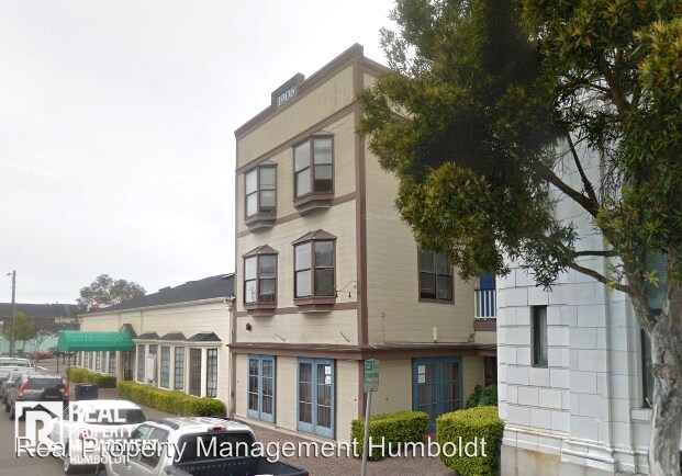 Foto del edificio - 323 3rd St