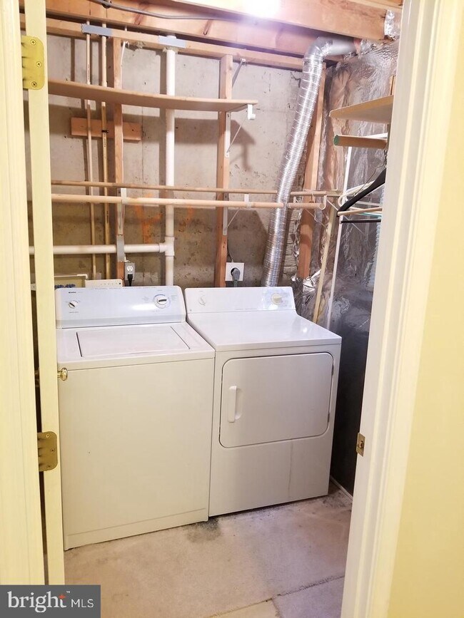 Building Photo - 6356 Andrew Matthew Terrace