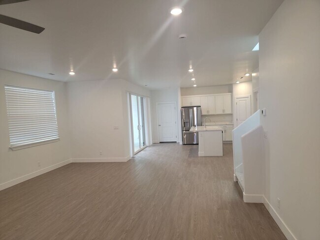 Foto del edificio - Live in the Desirable Desert Color Community!