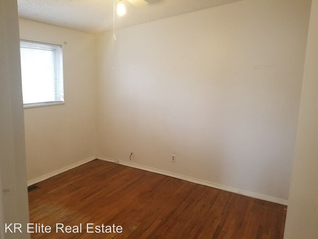 Building Photo - 112 N Quincy Ave