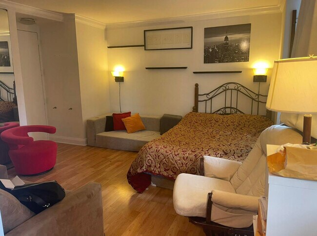 Foto del edificio - 236 E 47th St