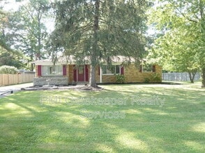 Building Photo - 5757 Cromley Dr