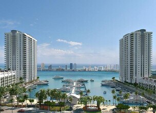 Building Photo - 17301 Biscayne Blvd