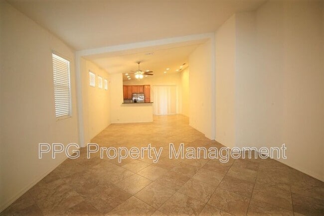 Building Photo - 20258 W Desert Bloom St
