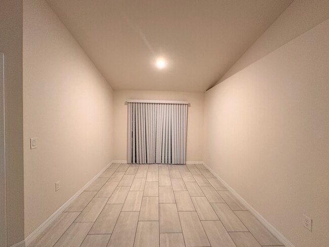 Foto del edificio - 1451 SE 10th Terrace