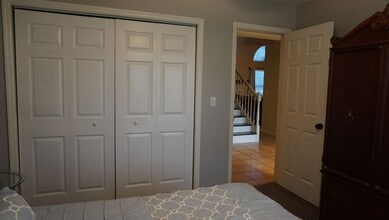 Building Photo - 2602 Carmon Dr