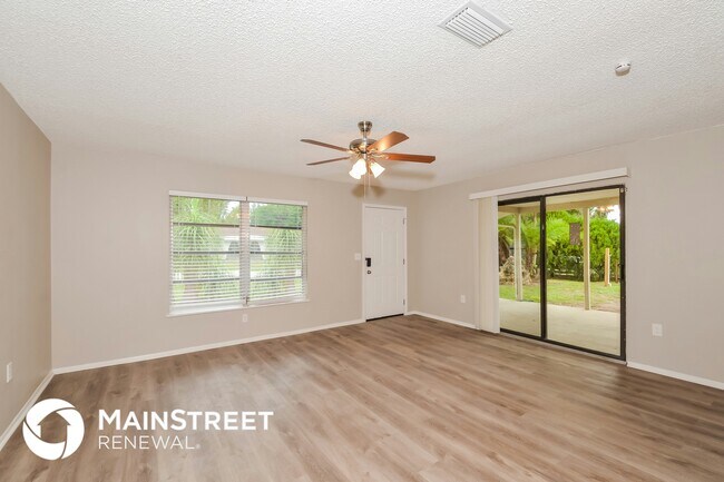 Foto del edificio - 5343 Birch Ave