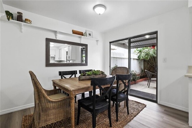 Building Photo - 3342 Bradbury Rd