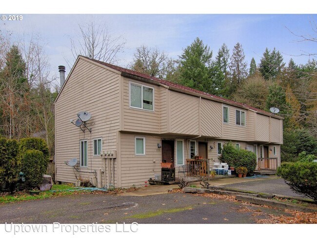 Foto del edificio - 3325-3331 SW Garden View Ave