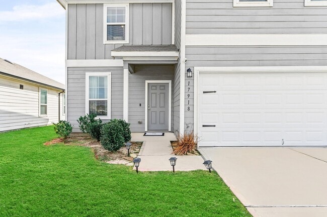 Foto del edificio - 17918 Baleage Ln